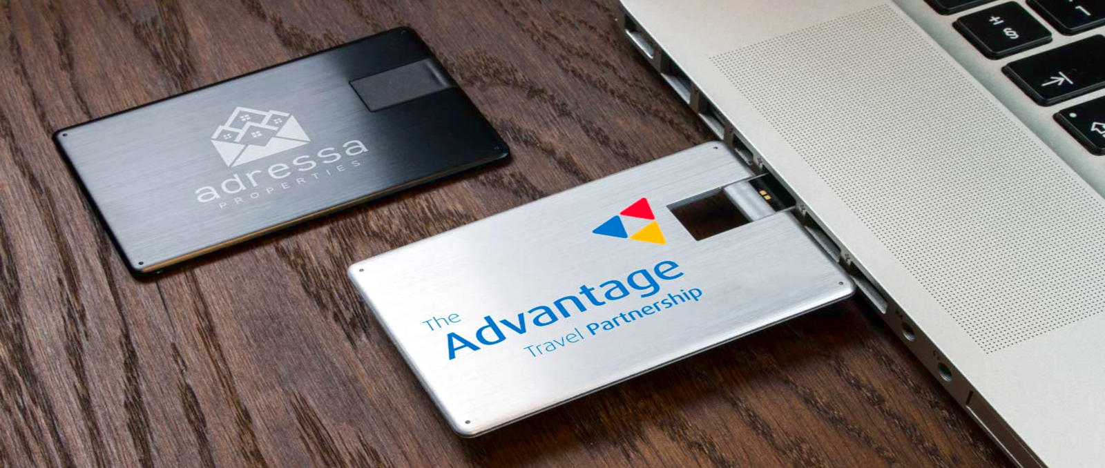 Digitalne CD i USB posjetnice